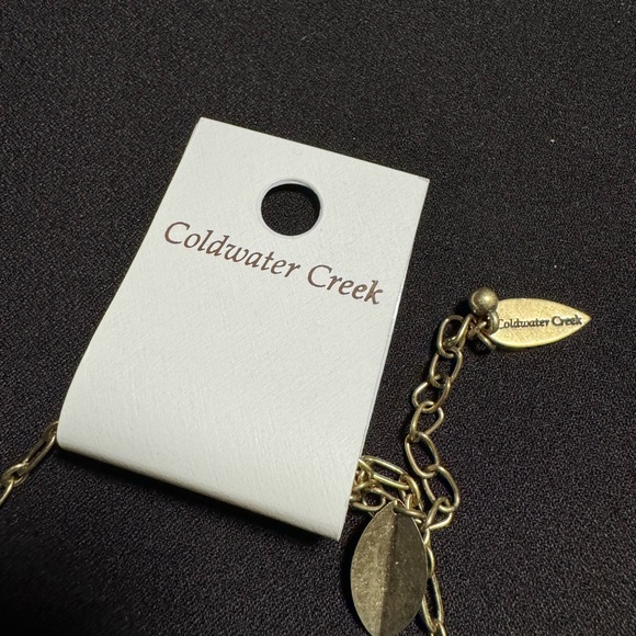 Complete Gold-Tone Laurel Leaf Jewelry Set by Coldwater Creek (NWT) - Picture 10 of 11
